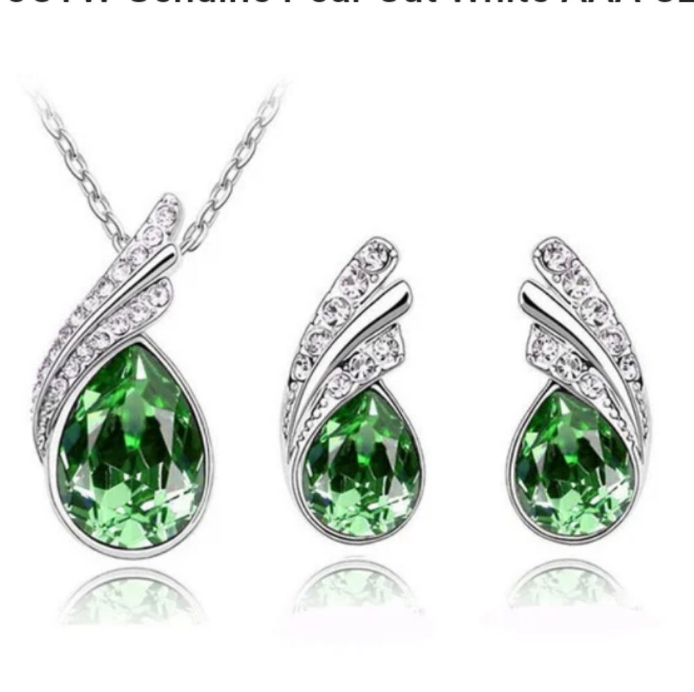 Emerald Green Pendant Necklace Earrings Set